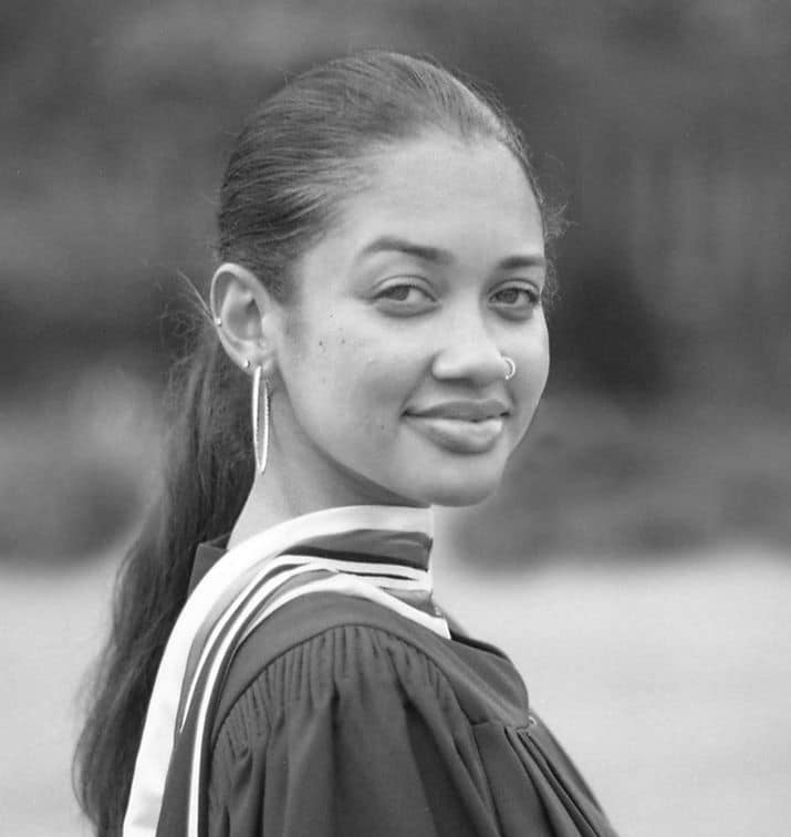 MAYA Z.