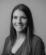 Lindsay L.