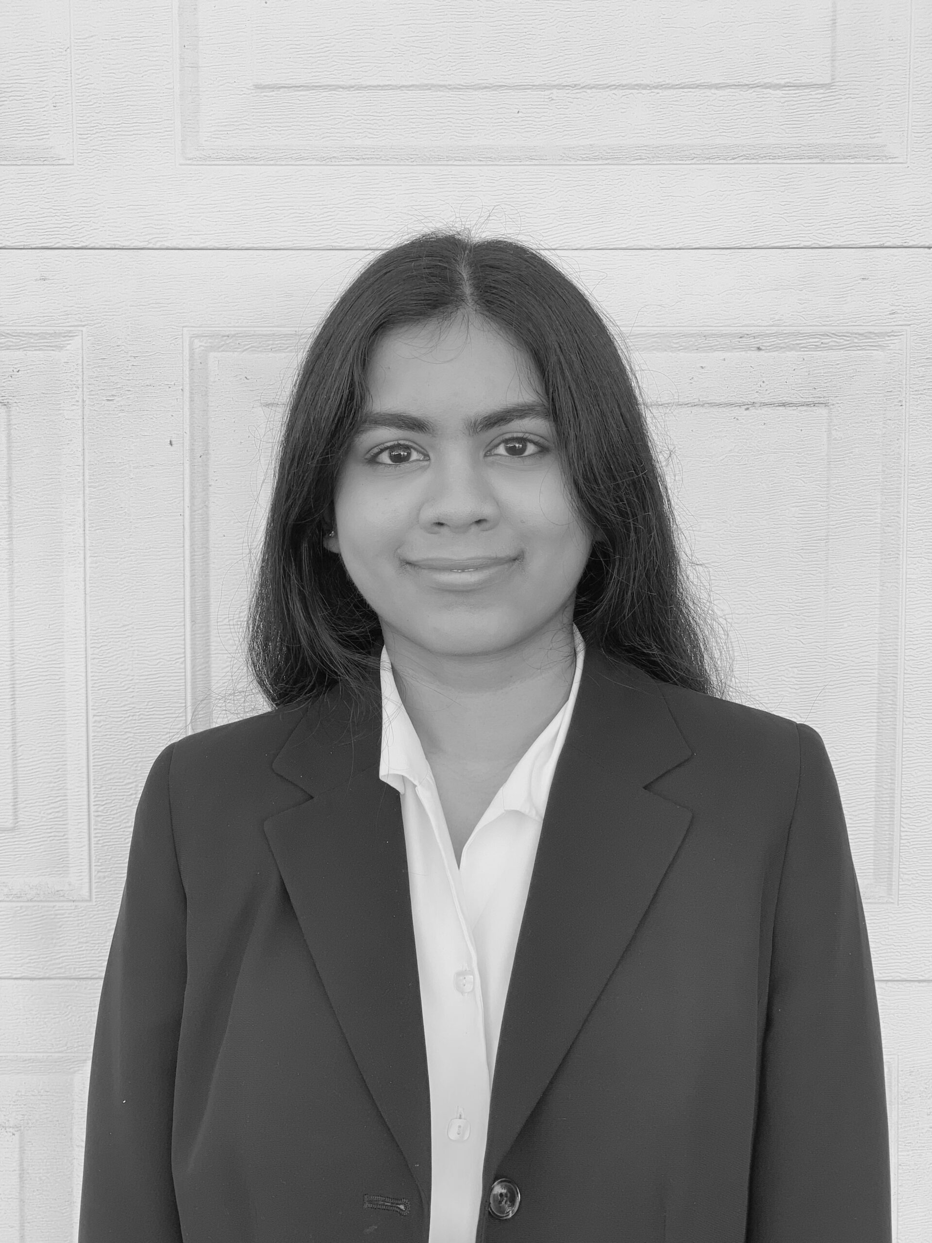 Iniya K.